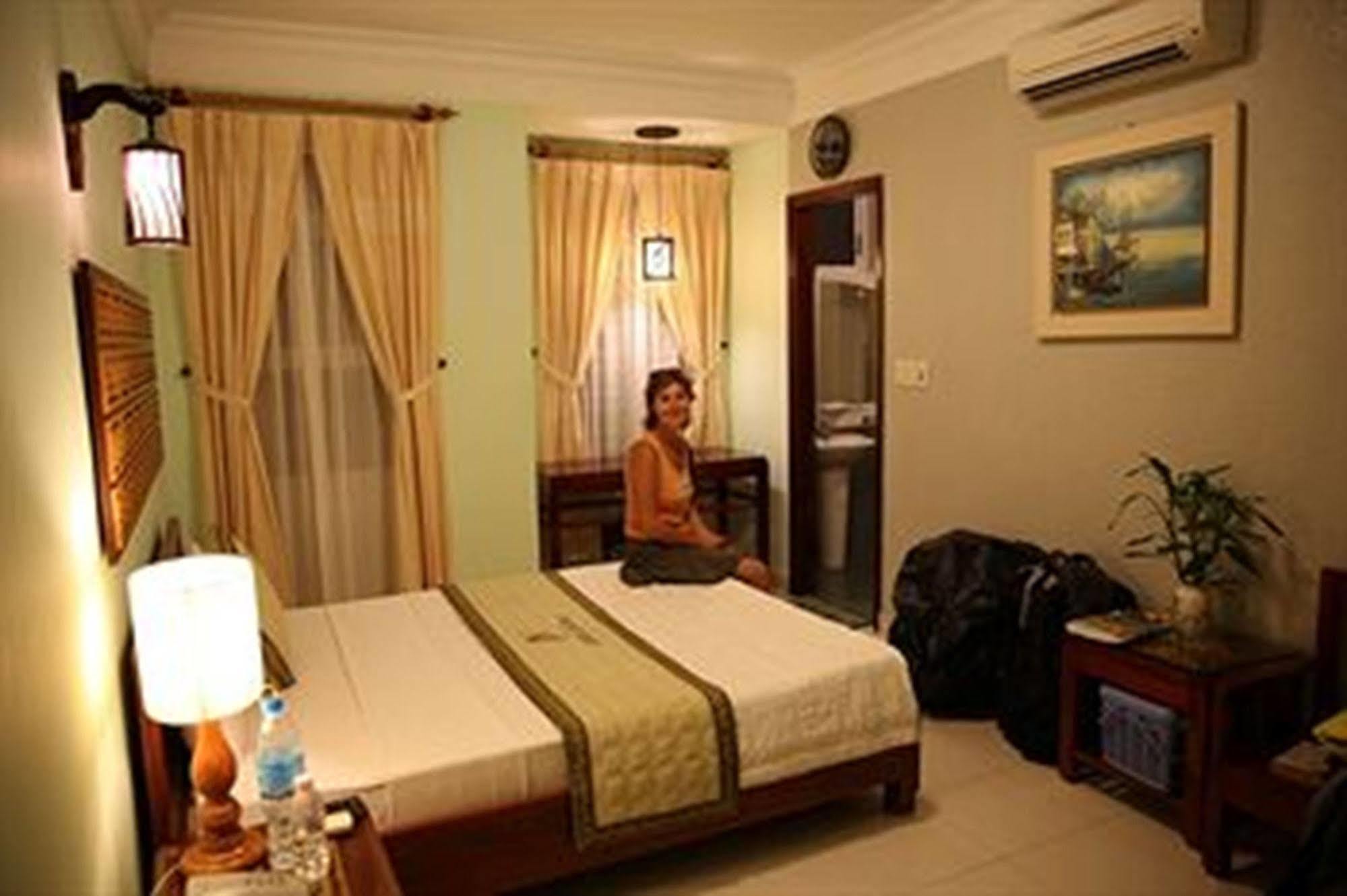 Amigo Hue Hotel Esterno foto